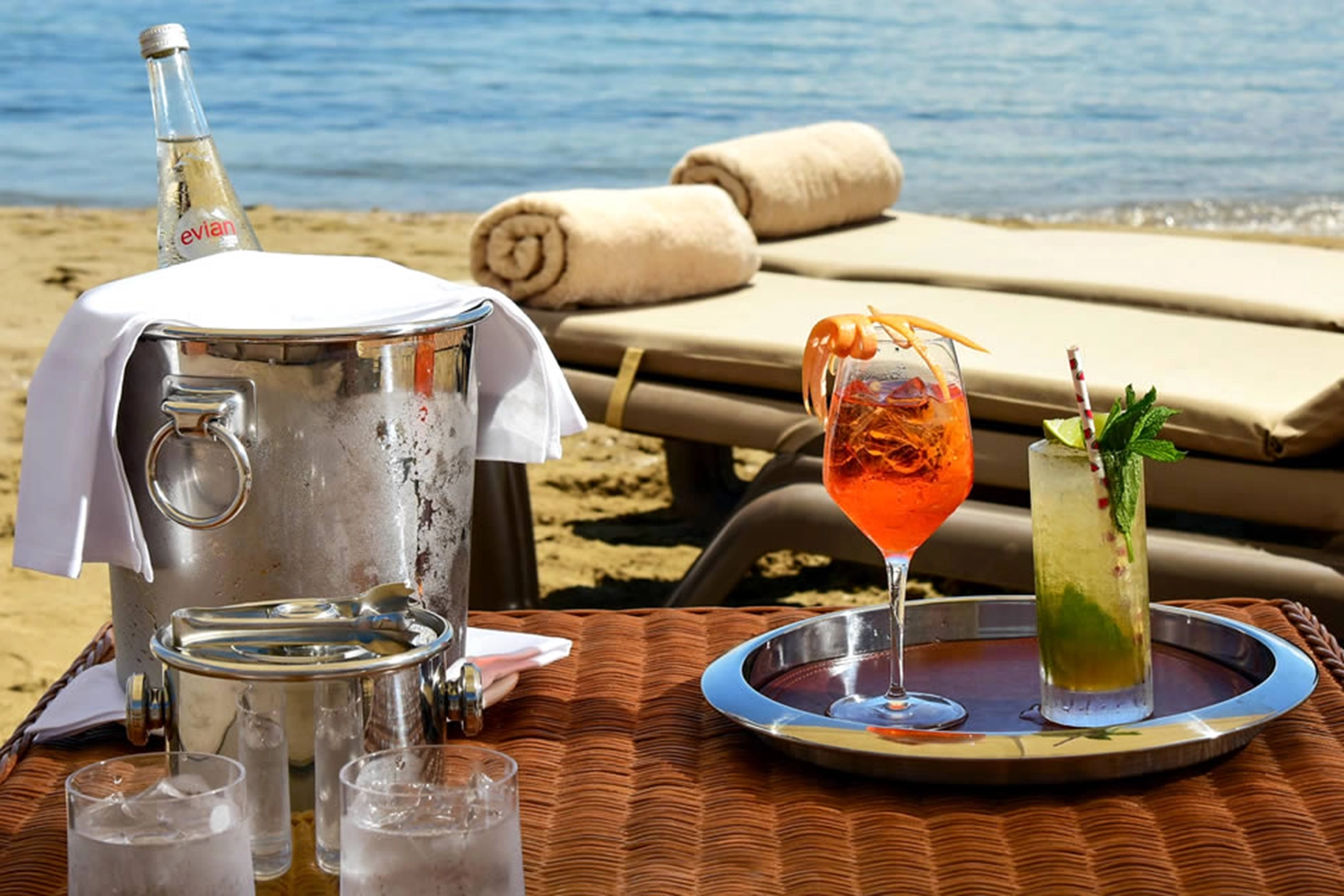 Sea & Sand Beach Bar