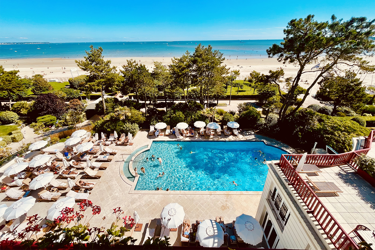 - Hôtel Barrière L'Hermitage La Baule *****