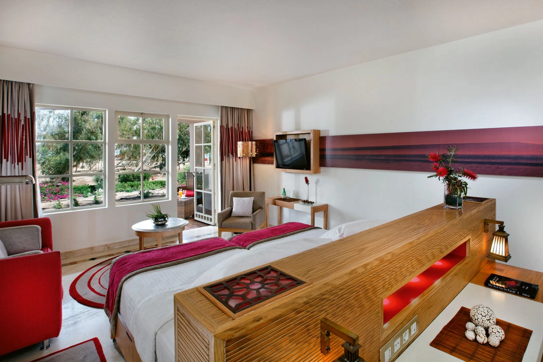 Classic Room – King – Garden View, Terrace