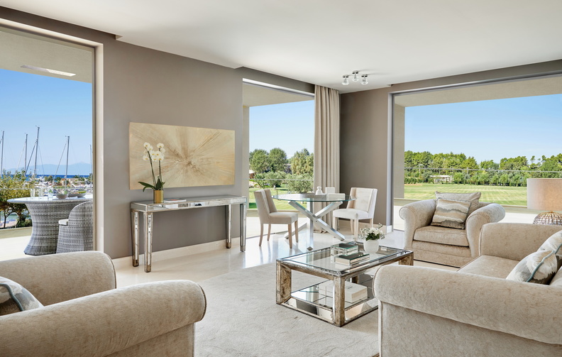 Suite Familiale 3 Chambres – Vue Jardin & Balcon