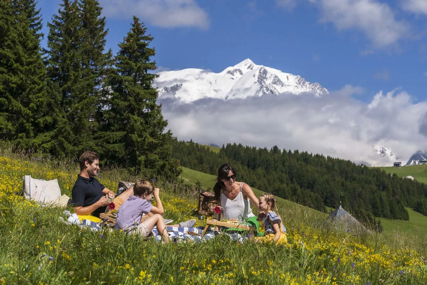 Four Seasons Hotel Megève ***** - thumbnail