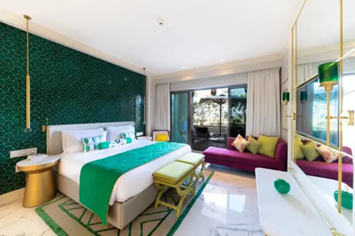 2-bedroom Family Suite with garden view, king-size bed and twin beds