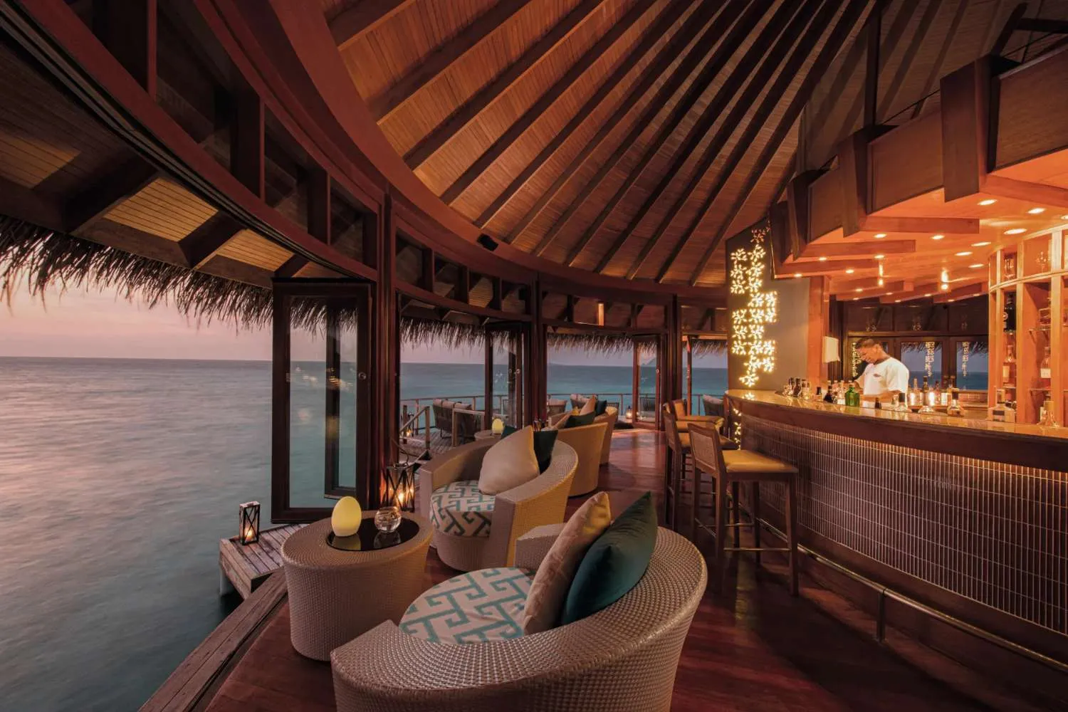 Bar Jing (exclusive cocktails)