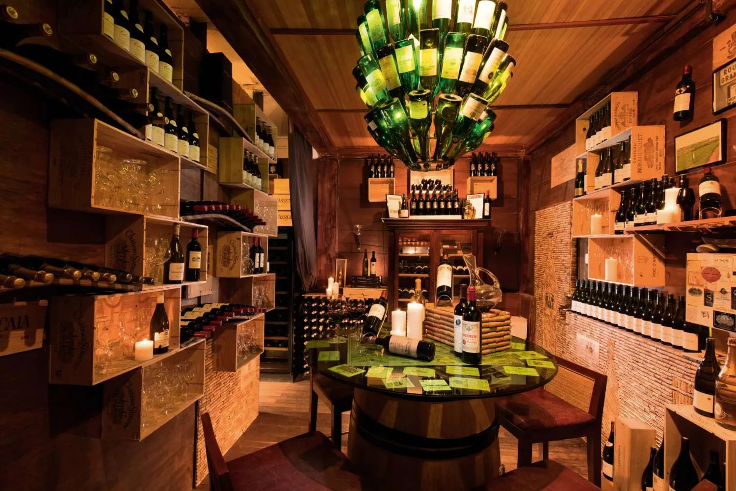 Bar Jahaz (main bar with wine cellar)