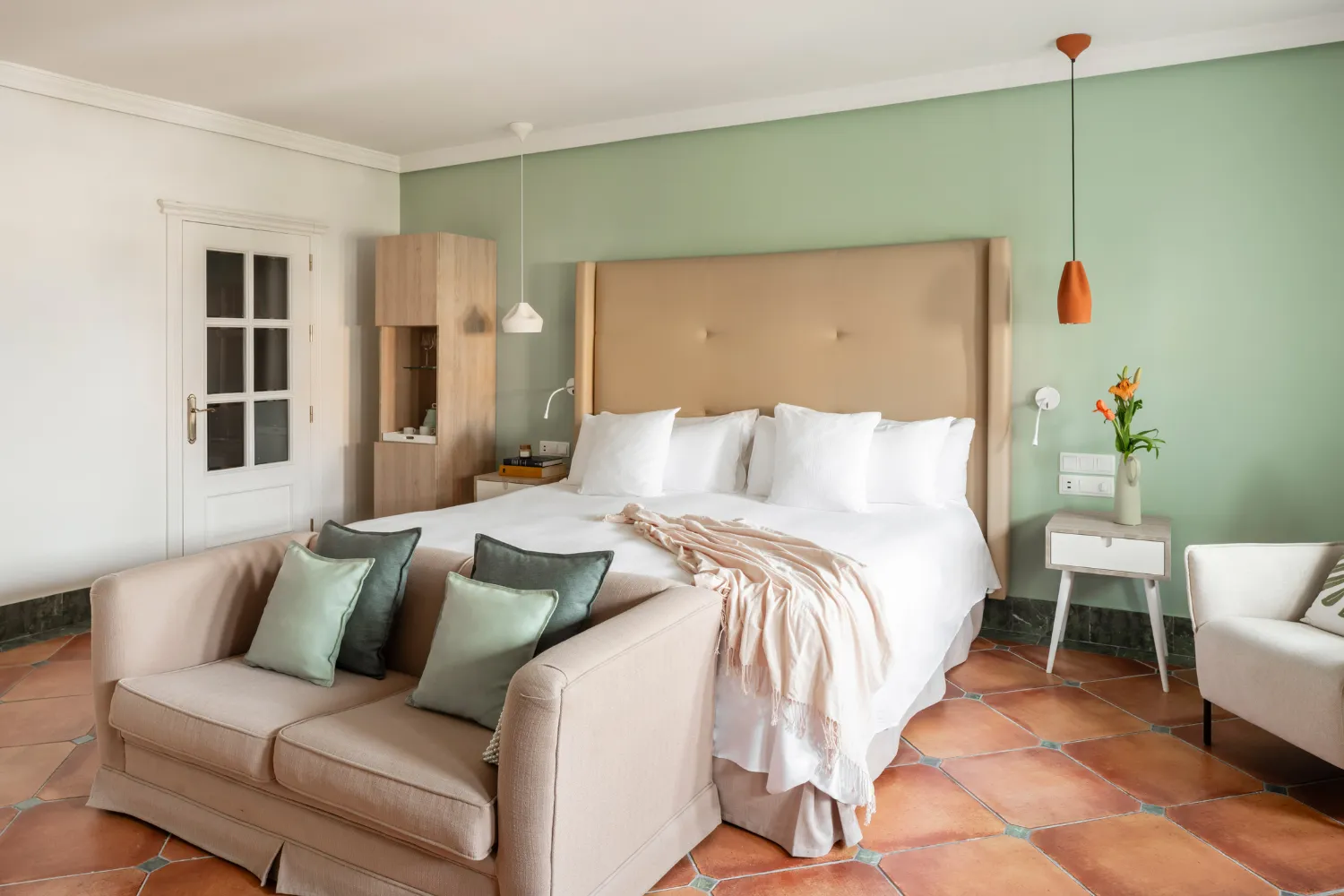 RedLevel Suite One bedroom